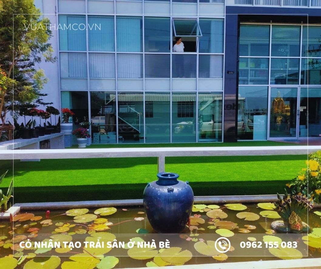 Cỏ nhân tạo làm công viên ở Nhà Bè