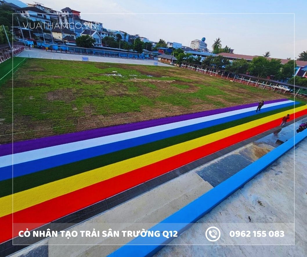 Cỏ nhân tạo trải sân trường học Quận 12