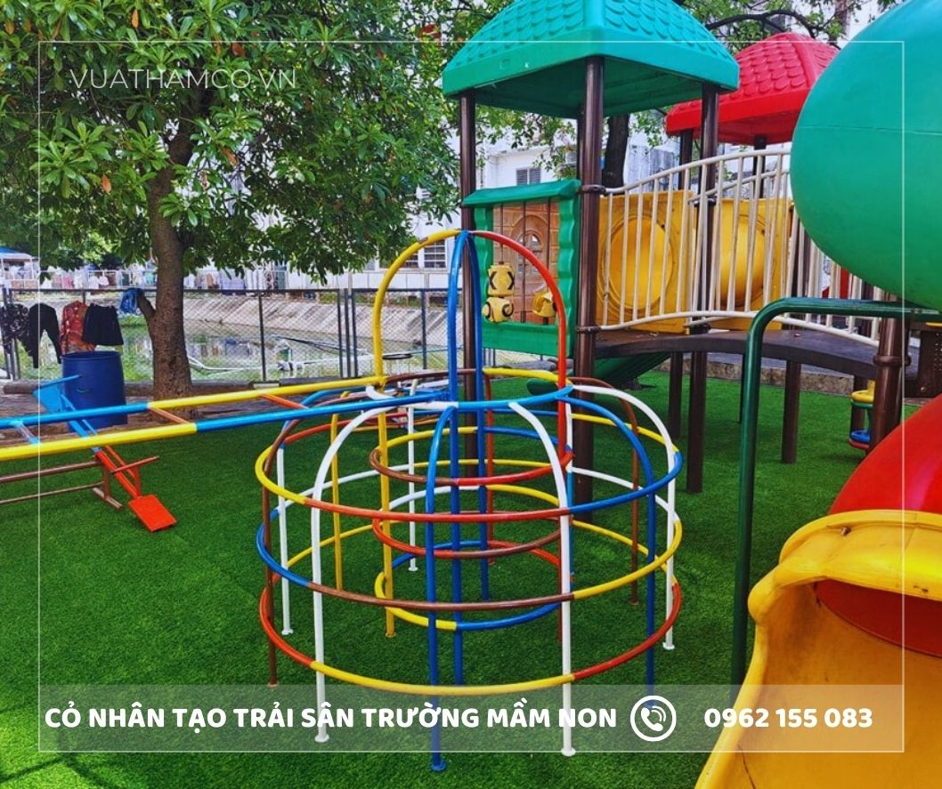 Cỏ nhân tạo làm sân chơi trường mầm non quận Tân Bình